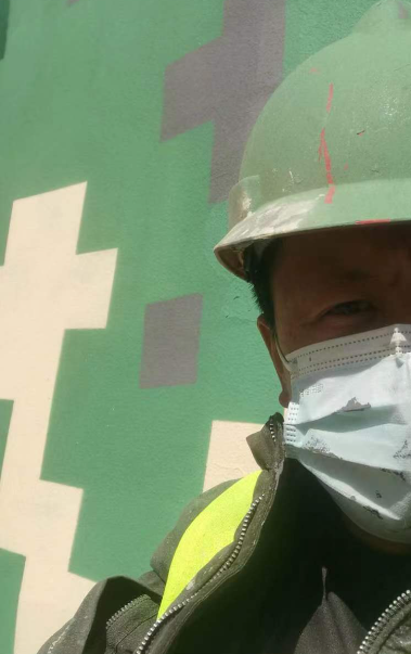 商洛迷彩漆未完全固化；